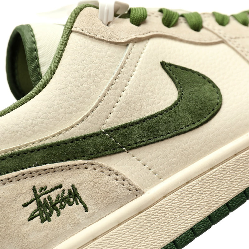 NIKE AIR JORDAN 1 LOW OG "STUSSY"