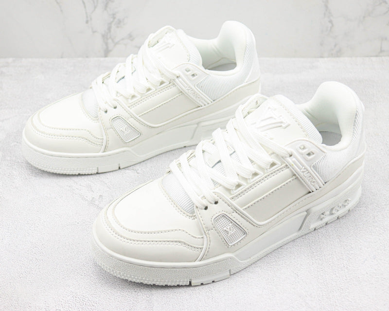 LOUIS VUITTON TRAINER LOW WHITE